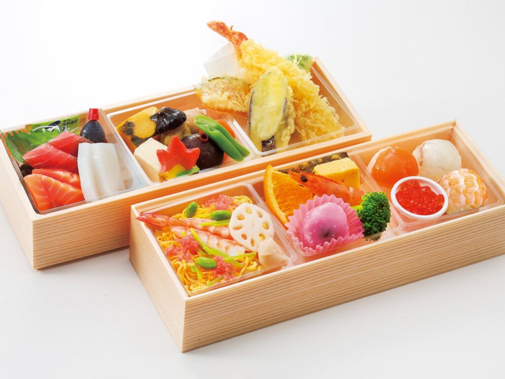 お魚中心二段弁当 楓