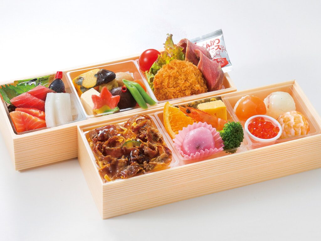 お肉中心二段弁当 藤